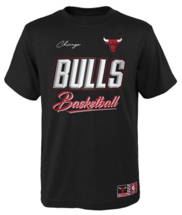 NBA Store VS Track Bulls