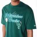 New Era NBA Script Os Tee Milwaukee Bucks